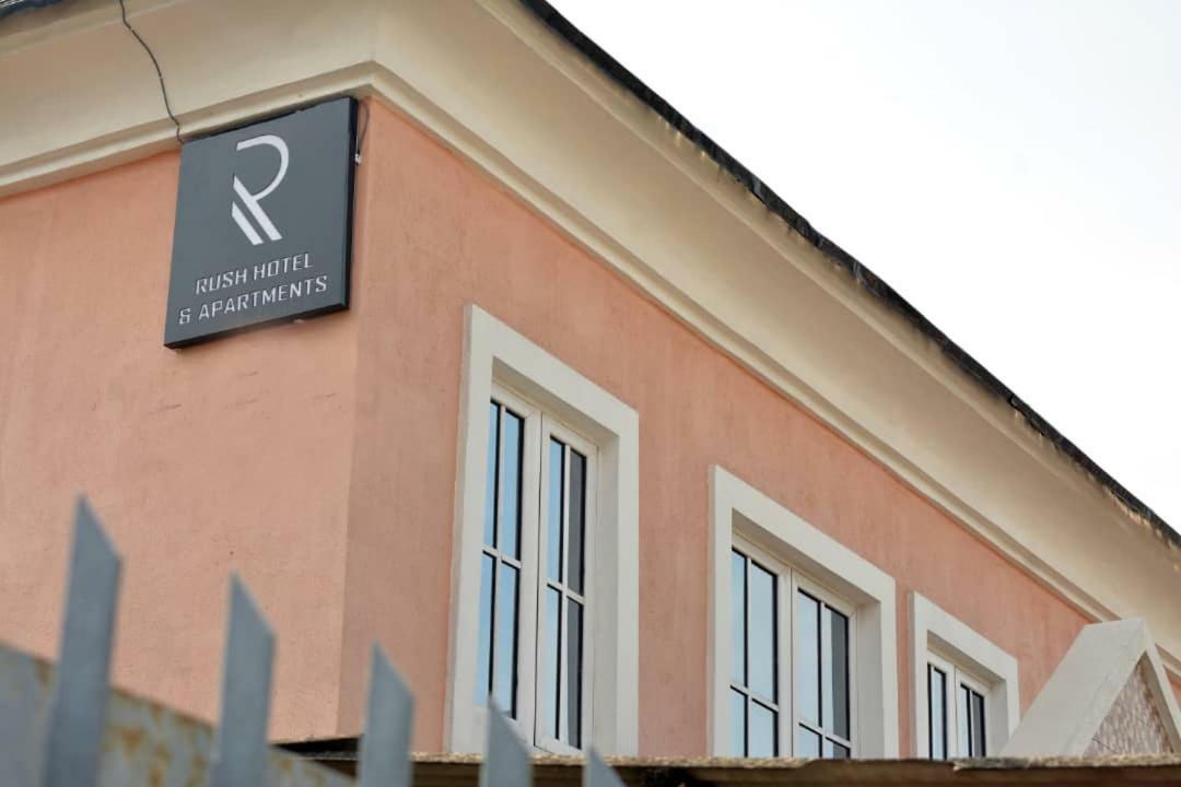 Rush Hotel & Apartments Lagos Exterior photo